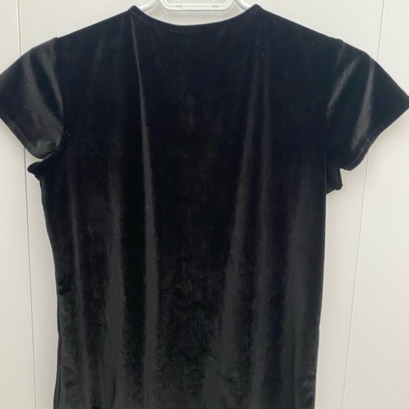 Black velvet Alfred Sung peephole Top - Picture 2 of 3